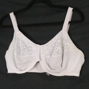 WACOAL | 40 DDD | Elegant Light Grey Lace Bra | Underwire Support | Unpadded